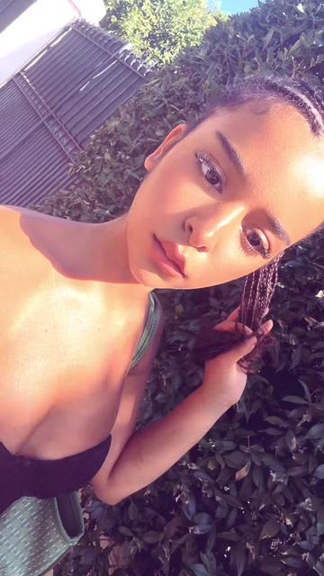 @Aya