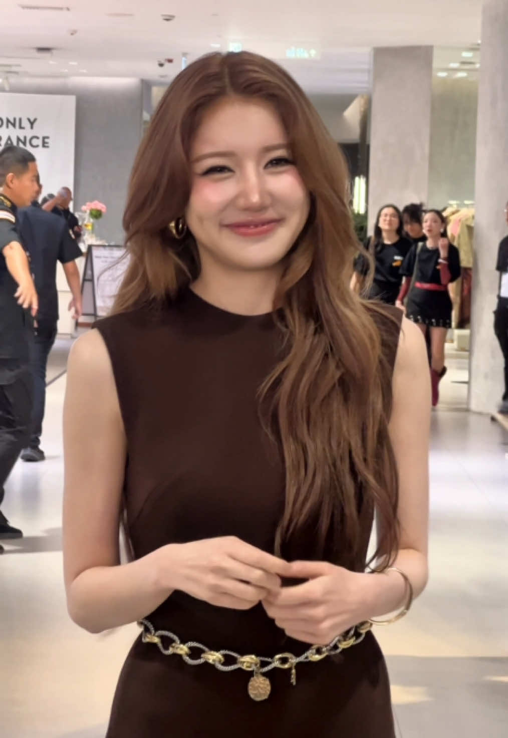 @aaongfrongg