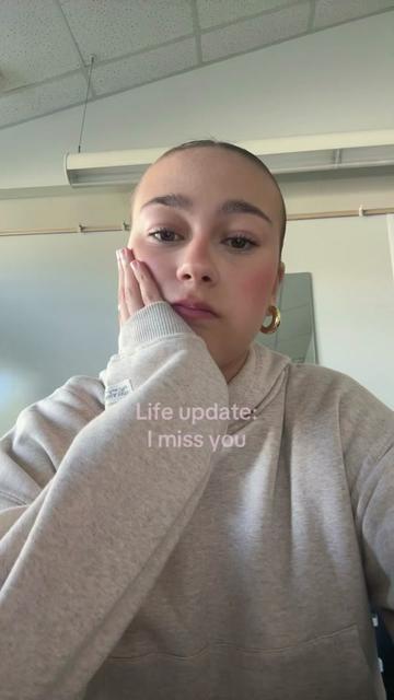 @𝑳𝒐𝒍𝒂 𝒊𝒏 🇨🇦