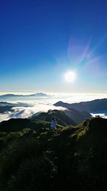 @Hờ Tủa