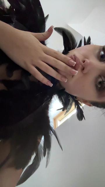 @sexymysterious lady
