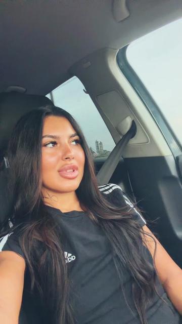 @andreeaaa_sm