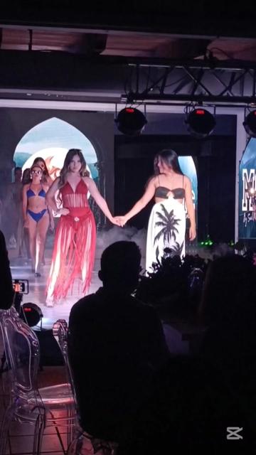 @Yessi trajes de ba&ntilde;o