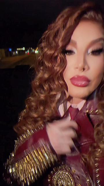@Ivy Queen