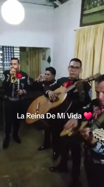 @RealchichaVenesolana