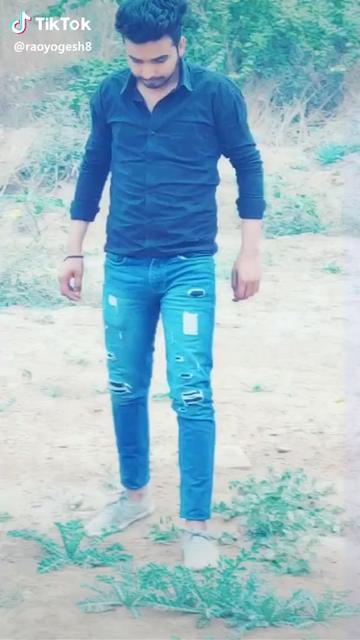 @🎶Gaurav HR_26_AALA;