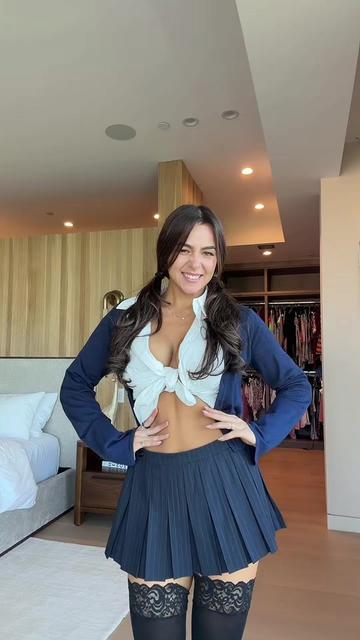 @Monika Mancini 🦋