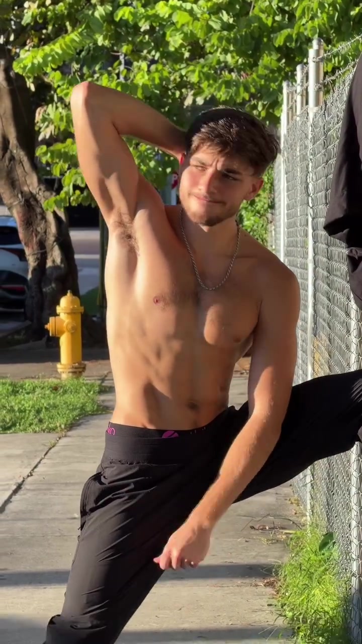 @leviorenusa