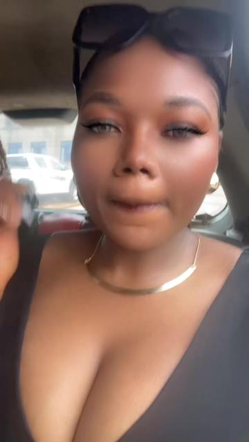 @Samira_Marianne12