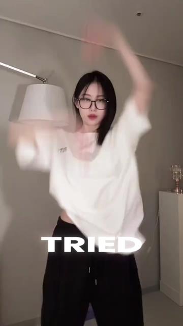 @Lily🖤