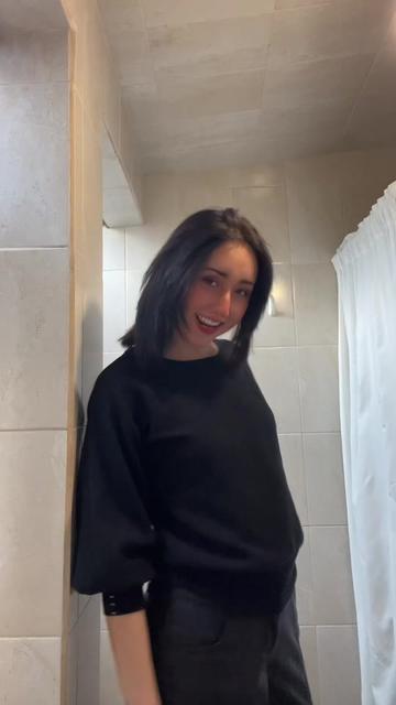@rexxxona