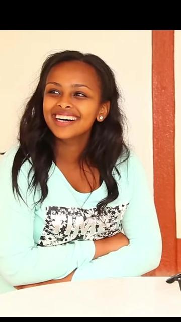@Simon😍🇪🇷&yen;_~yoley