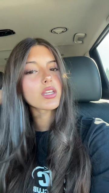 @Maybel