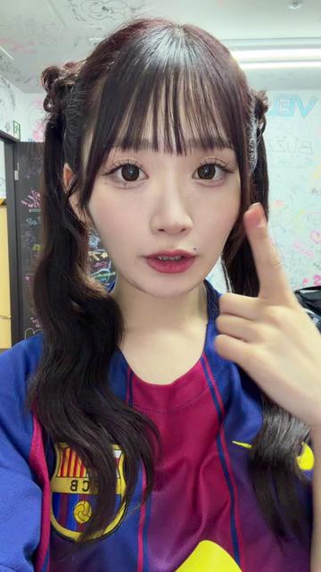 @ねむ