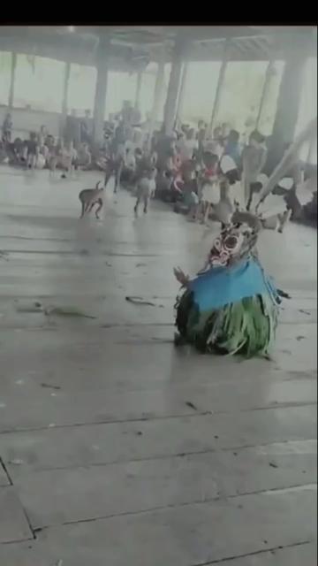 @Cornelius97.