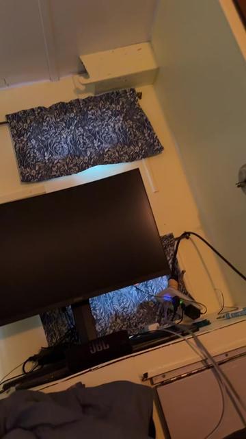 @Yanlap