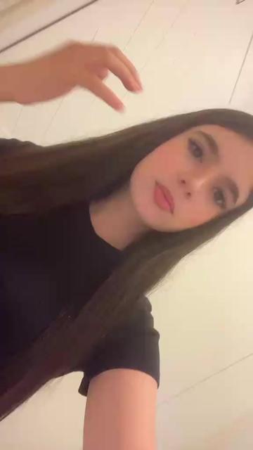 @megghi🪐😵💫