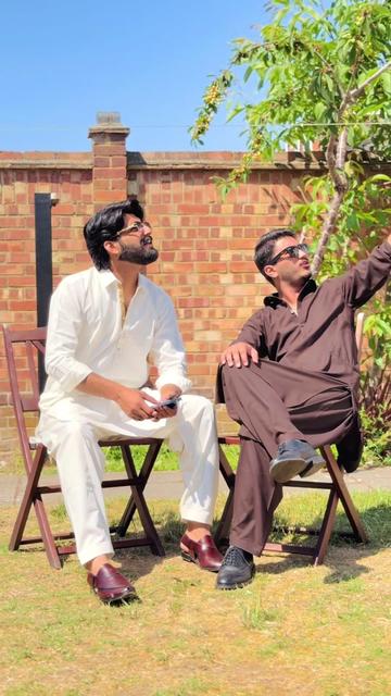 @Hamza Gujjar🇬🇧🇵🇰