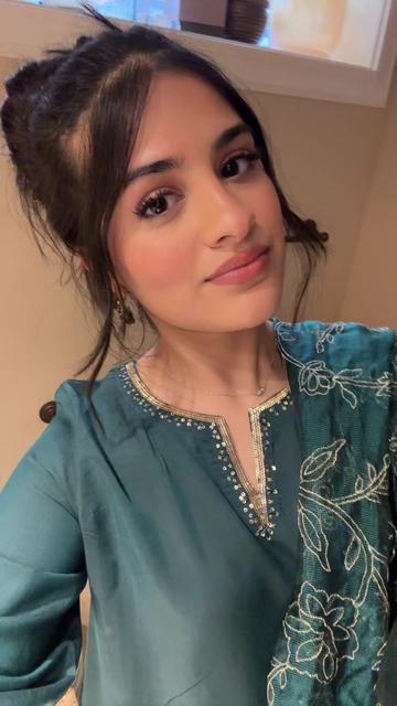 @niaaaa