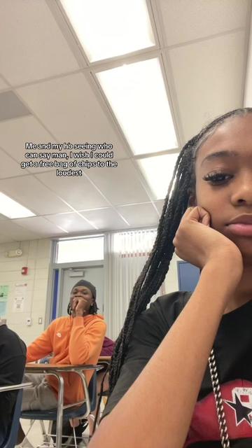 @pr3ttyliyah4