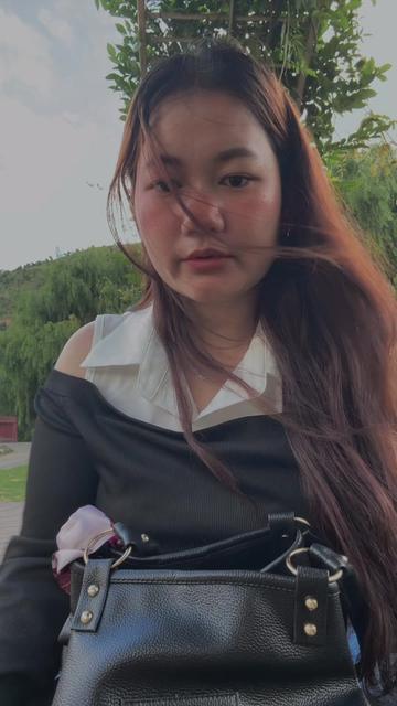 @M 🪬🐷