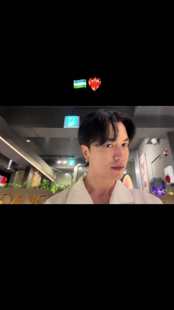 @Хасан🇺🇿 Chriss 🇰🇷