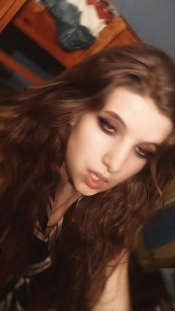 @°\^•~👠oR🎶@~•^/°