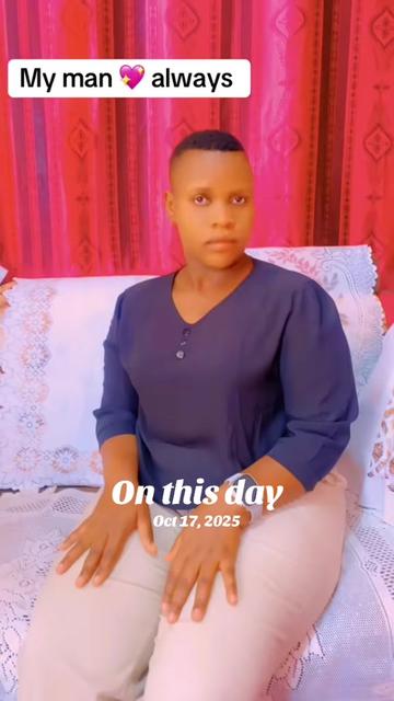 @2nd October born babe.🎂💖💙🥰