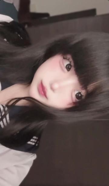 @もにもに