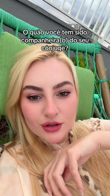 @Vitória Eva Mello