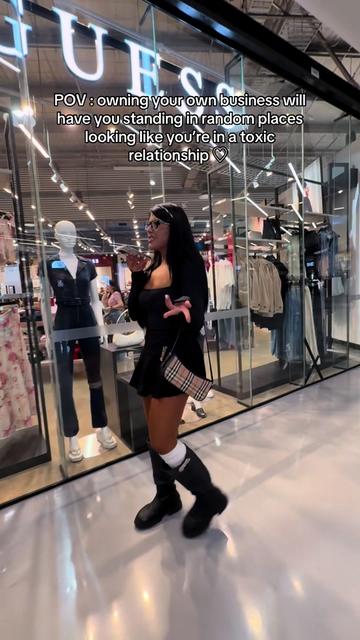 @movewithamk ♡