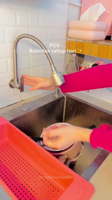 @IG : @erghenamustika