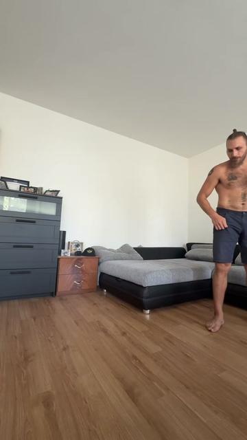 @Captain_Backflip