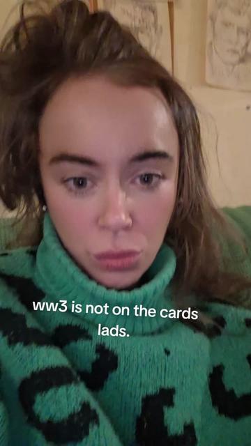 @lollyybmnqh