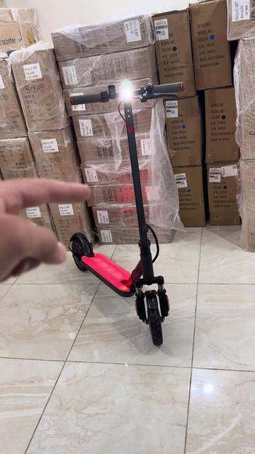 @E-scooters.Lb