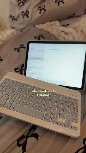 @oliwia ᥫ᭡.