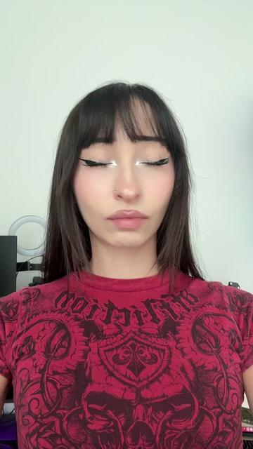 @Foxxi