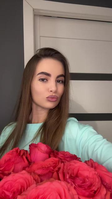 @taniiitaa_