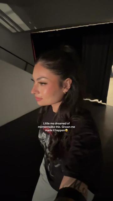 @Ash