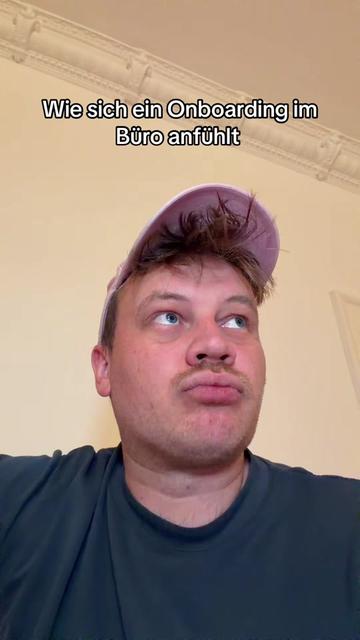 @ClowdyRowdy