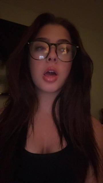 @chelseaabro