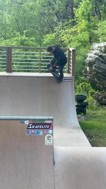 @Skatelite