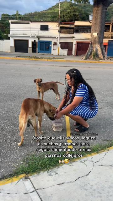 @NayeAyudaPeluditos
