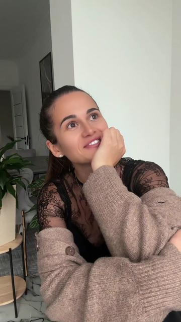 @Ella