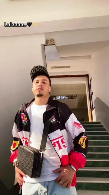 @𝒎𝒆𝒔𝒔..🪽