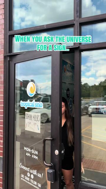 @Tropical Sno Edwardsville