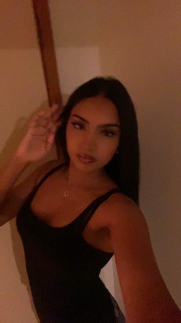 @Ella-Jane