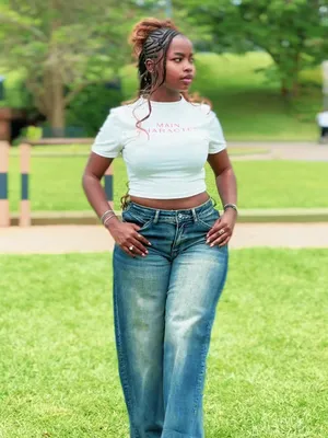 @Pretty Nicole Official🎼💫🎶🦋