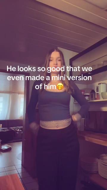 @𝐽𝑢𝑠𝑡 𝑎 𝑟𝑎𝑛𝑑𝑜𝑚 🇳🇱
