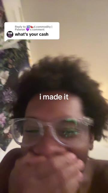 @handfullass
